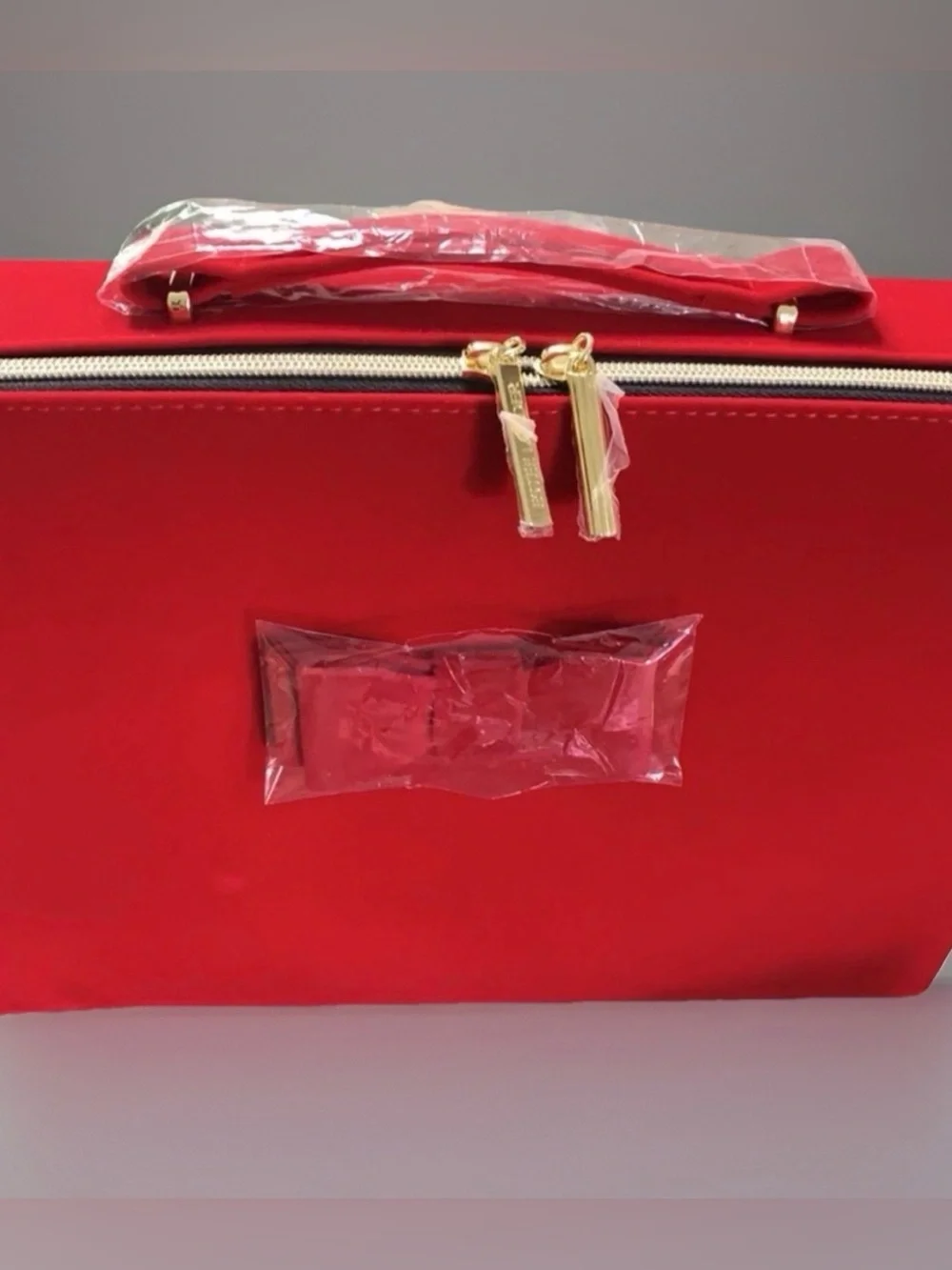 Estée Lauder’s Red-Retired Limited Edition Travel~Lingerie~Cosmetics Bag/Case🌿🆕🌿